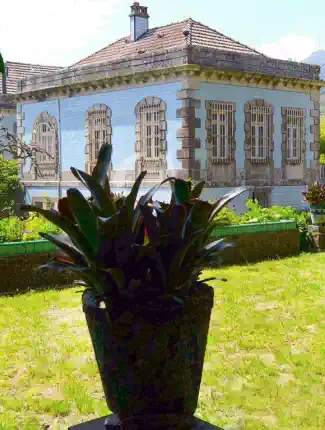 Grand period house in the centre of La Guardia