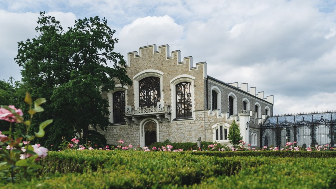 Design of castle garden