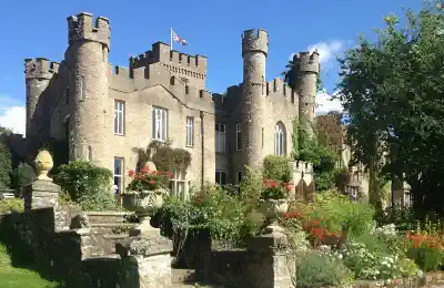 properties and real estate offers in United Kingdom England